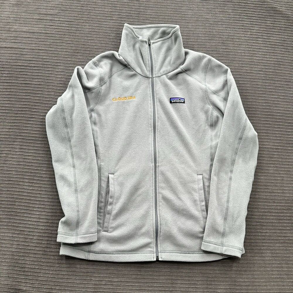 Patagonia Sweater Women Medium Gray Polyester Walking Outdoors Hiking Exploring.